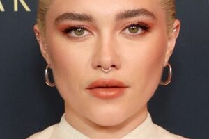 Florence Pugh’s 2024 AFI Awards Luncheon Hairstyle